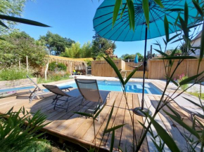 Villa Hossegor- Classée 4 étoiles, 6 chambres - 5 salles de bains - piscine chauffée 5 mn des plages